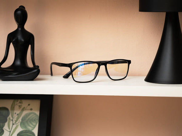 BLUE LIGHT BRILLER - 1